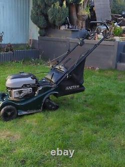 Hayter Harrier 41 self propelled petrol lawn mower