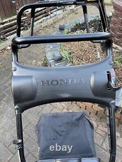 Honda HRX426CQXE Self Propelled Lawnmower