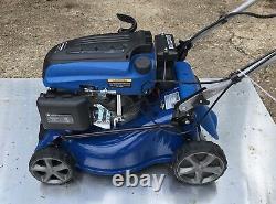 Hyundai HYM430SPE Self Propelled Electric Start 17in Petrol Lawn Mower